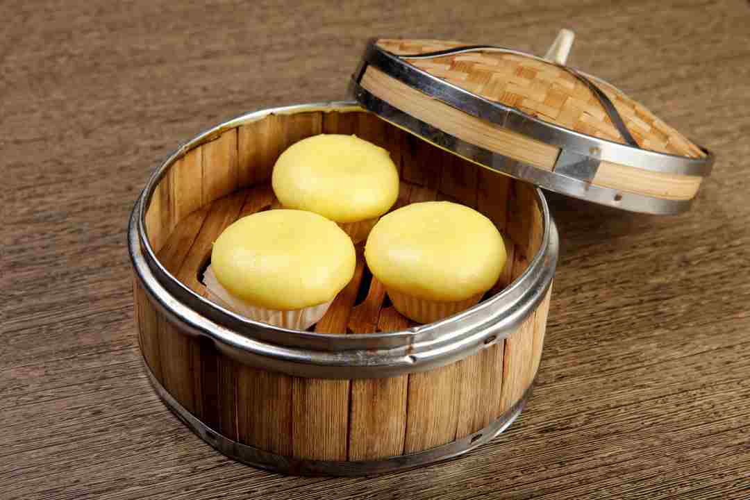 Bánh bao kim sa là loại bánh bắt nguồn từ Trung Quốc