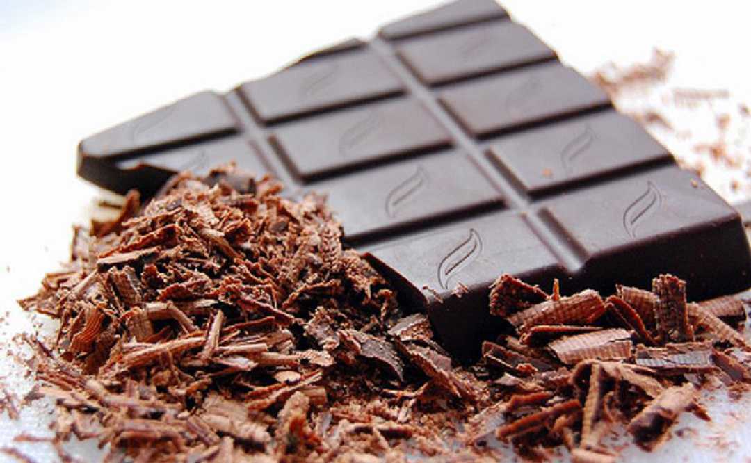 Lợi ích của thói quen ăn socola đen